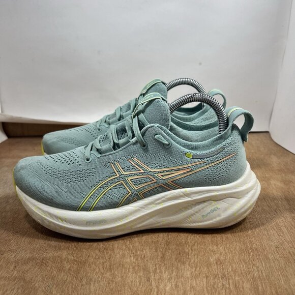 Asics Gel-Nimbus 26 Womens Size 7.5 Green Gold Athletic Running Shoes Sneakers - Picture 3 of 9